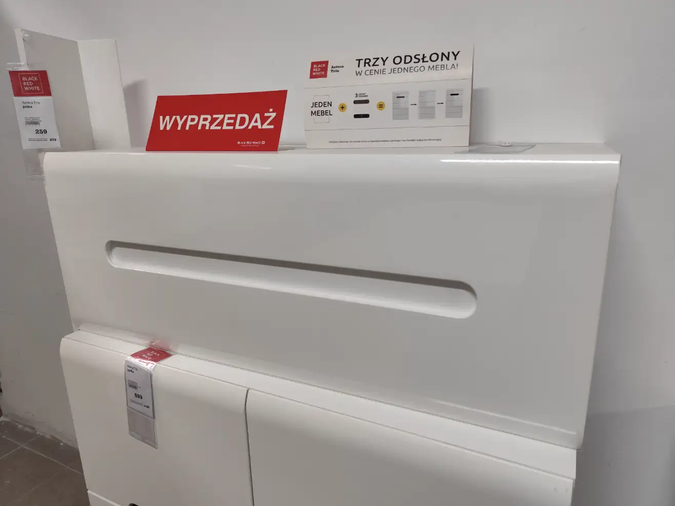 Black Red White Szafka wisząca AZTECA TRIO 105 cm biały połysk Black Red White Szafka wisząca AZTECA TRIO 105 cm biały połysk