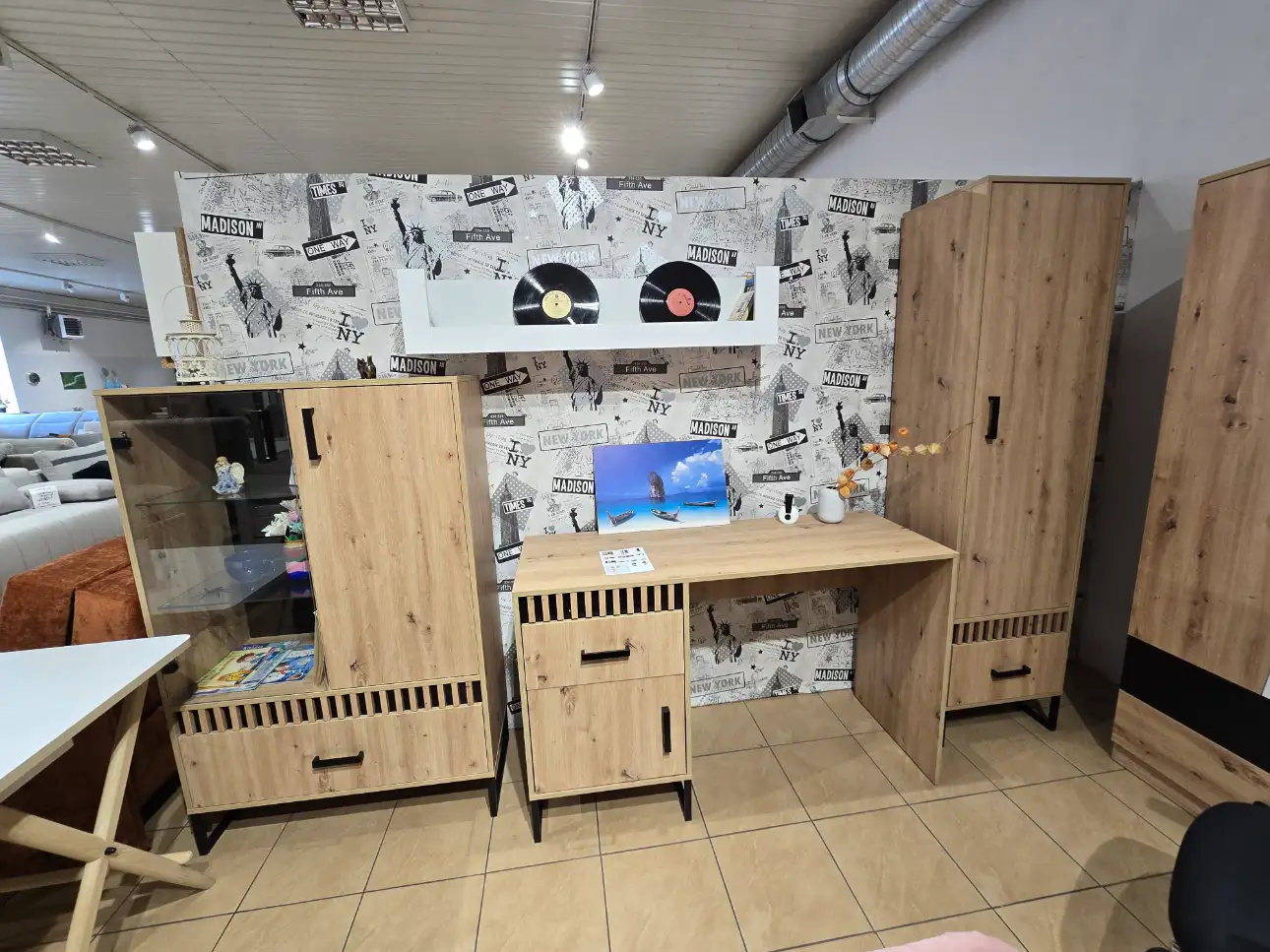 Domel Zestaw mebli LAMELIX do salonu i pokoju młodzieżowego Barek + regał + biurko 02, 06, 09