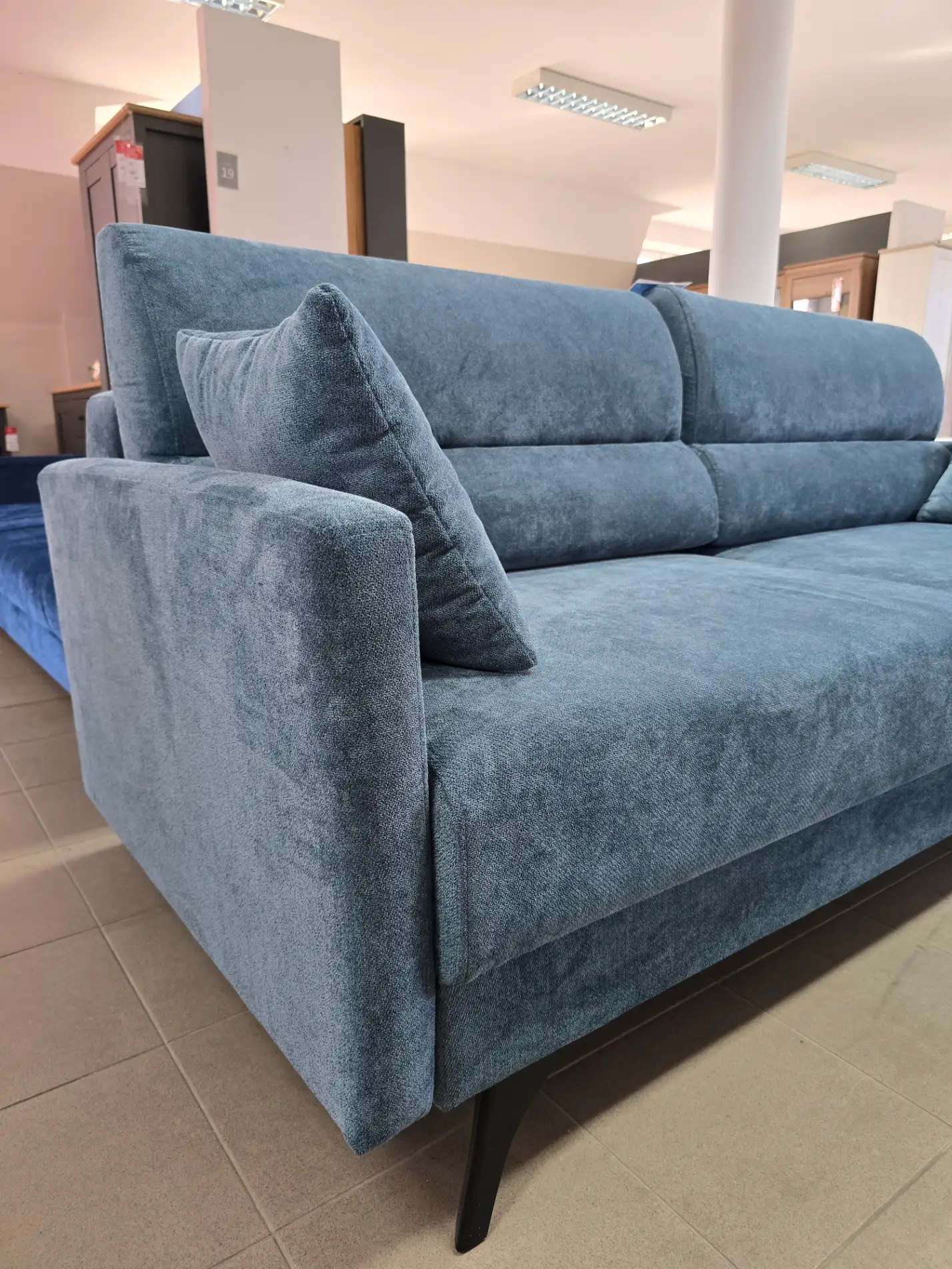Best Meble Sofa CARMEN z funkcja spania DL i pojemnikiem granatowa