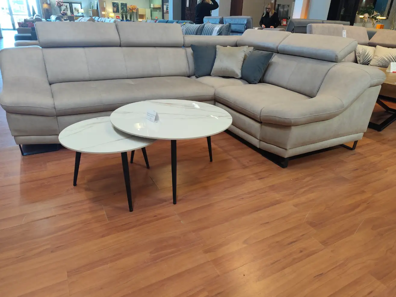 Meblomak Narożnik SORANO z funkcją spania i pojemnikiem 2,5RL-N-1PP Meblomak Narożnik SORANO z funkcją spania i pojemnikiem 2,5RL-N-1PP