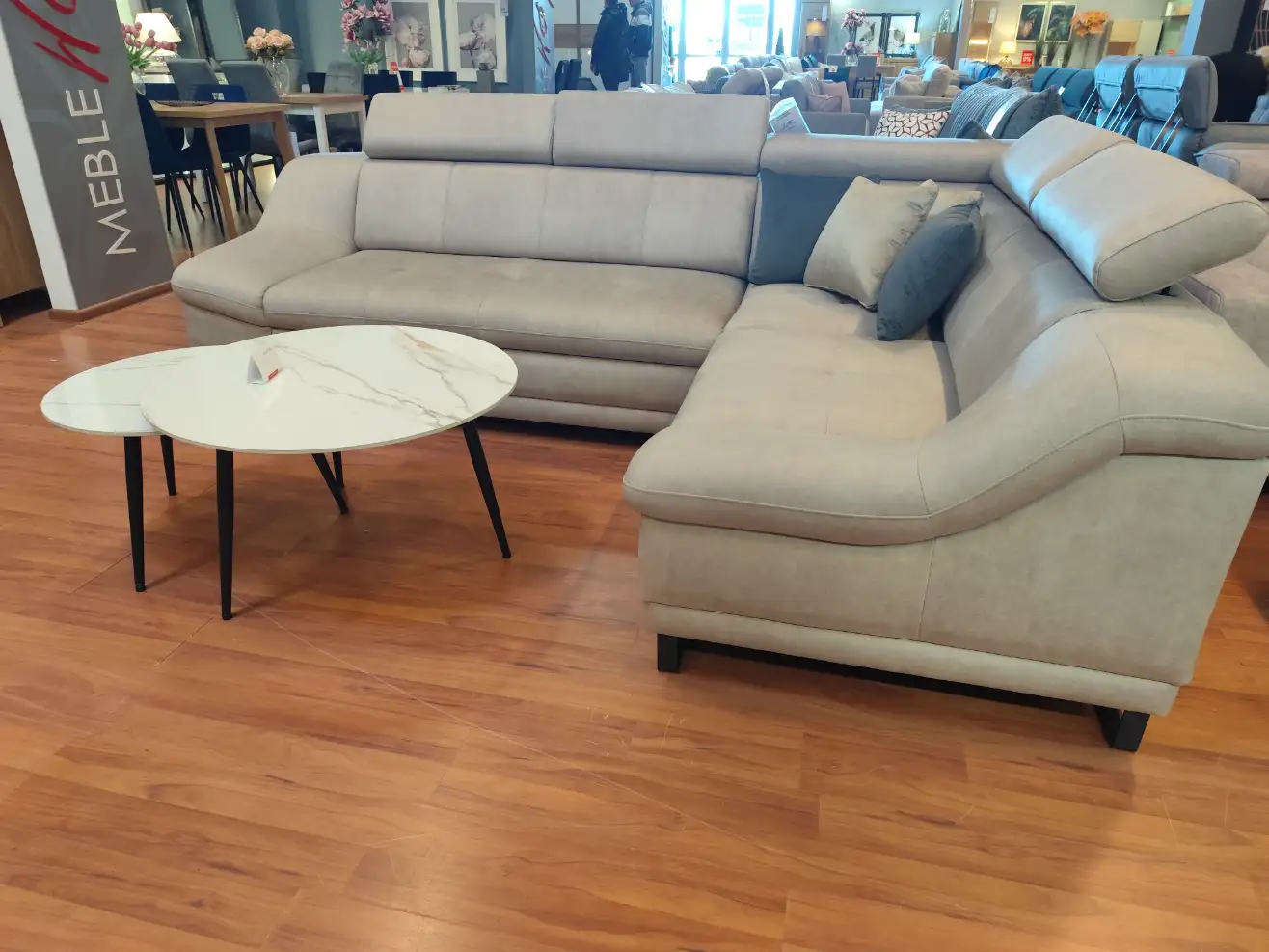 Meblomak Narożnik SORANO z funkcją spania i pojemnikiem 2,5RL-N-1PP Meblomak Narożnik SORANO z funkcją spania i pojemnikiem 2,5RL-N-1PP