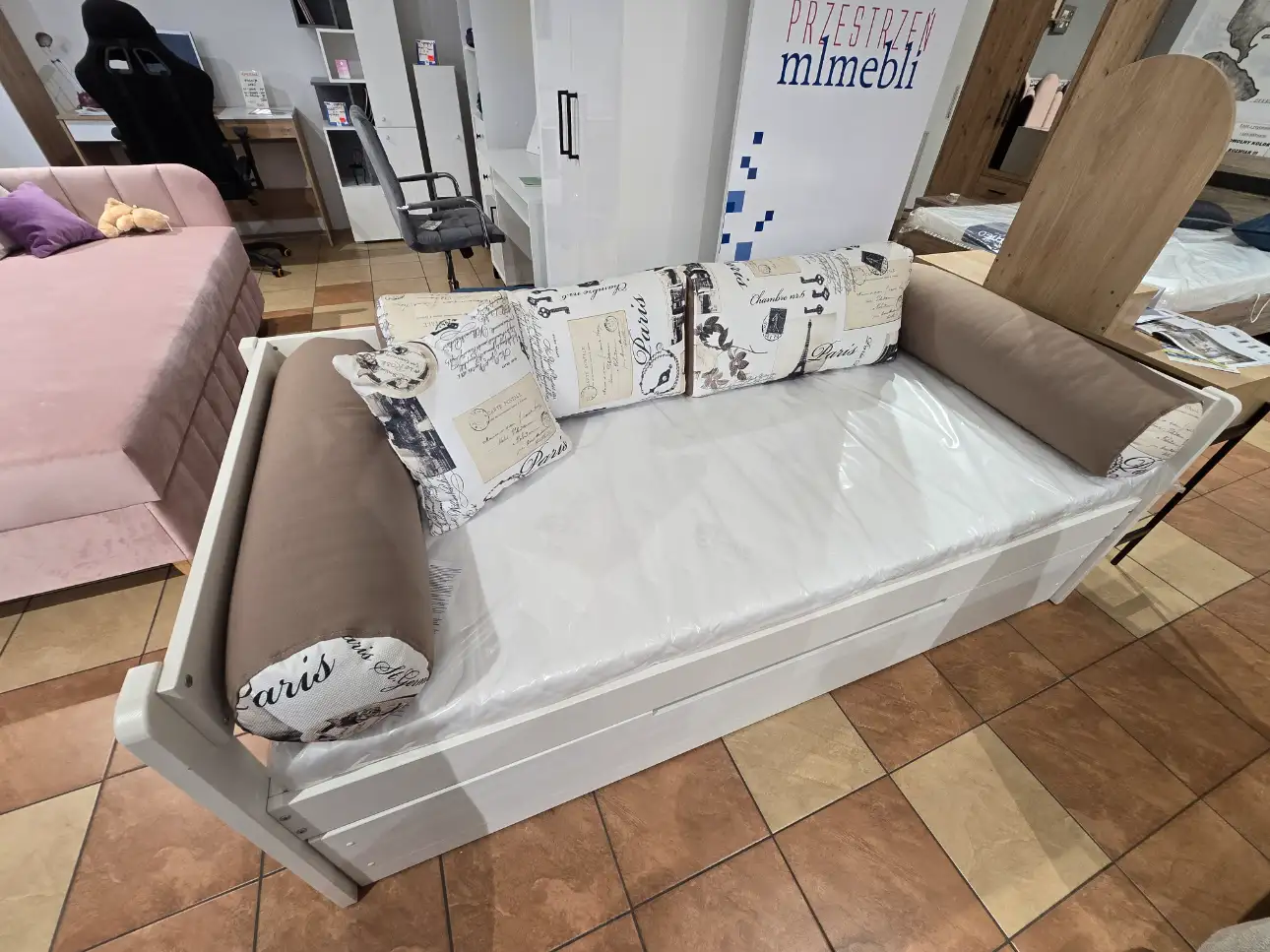 Dolmar Meble Łóżko BORYS z Szufladą 90 x 200 B1 + B2 + materac bonellowy sosna barwiona na biel