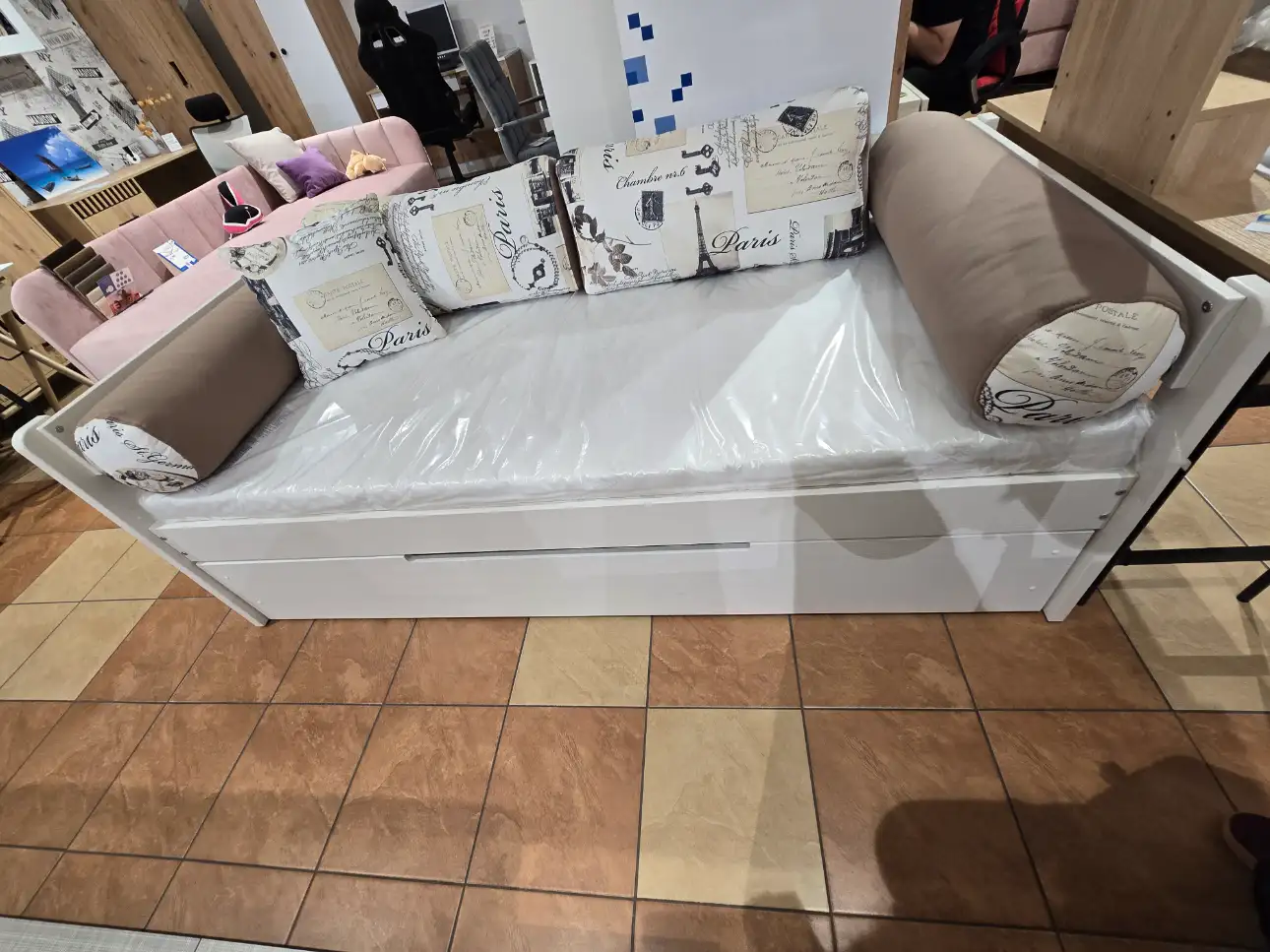 Dolmar Meble Łóżko BORYS z Szufladą 90 x 200 B1 + B2 + materac bonellowy sosna barwiona na biel