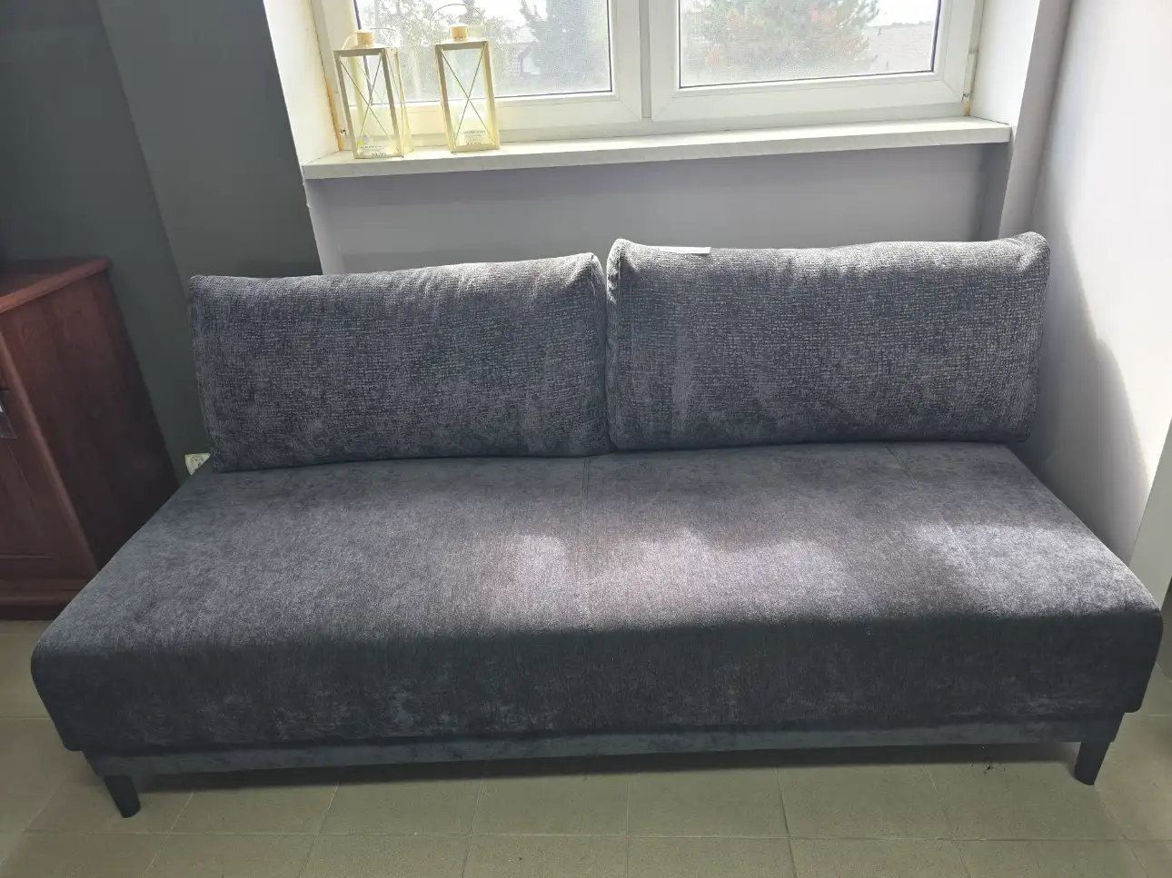 Black Red White Sofa SENTILA kanapa z funkcją spania i pojemnikiem czarna