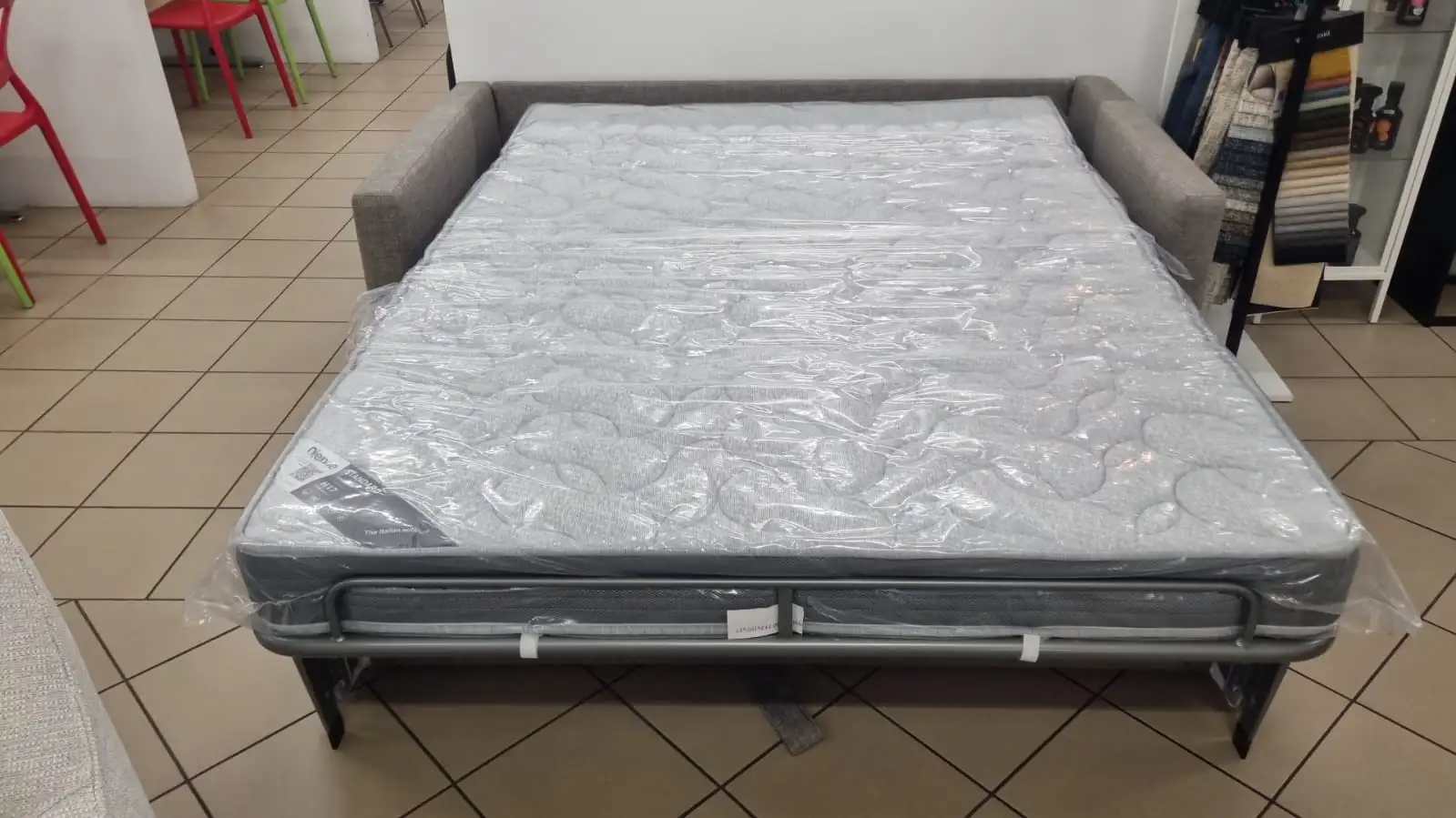 Sofa TOKYO z funkcją spania zdejmowane pokrowce stelaż włoski spanie codzienne szara