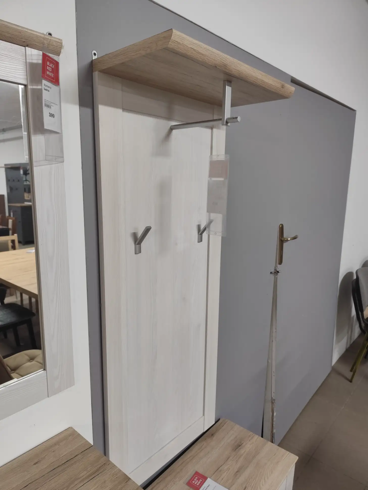 Black Red White Wieszak ścienny ROMANCE dąb san remo jasny