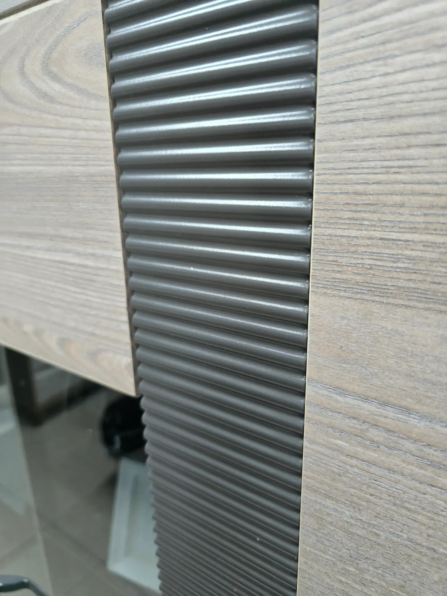 Forte Witryna LOCARNO 95 cm LCRV521R dąb nelson