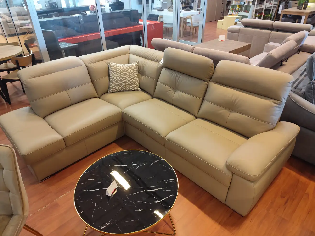 Bydgoskie Meble Narożnik LEGEND skóra naturalna z funkcją spania i pojemnikiem 269 x 215 cm Bydgoskie Meble Narożnik LEGEND skóra naturalna z funkcją spania i pojemnikiem 269 x 215 cm