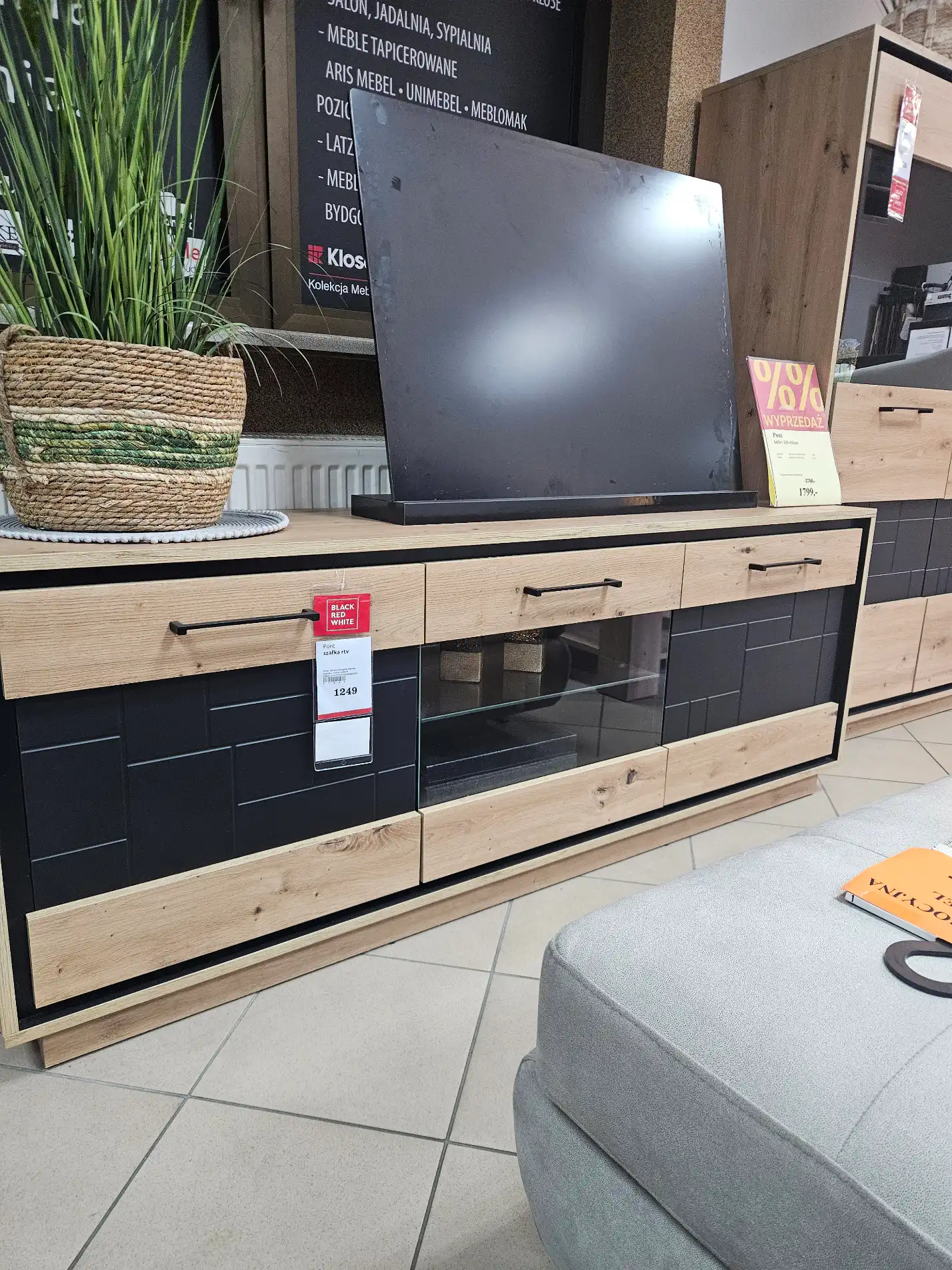 Komplet mebli PONT DĄB ARTISAN: szafka RTV +witryna BLACK RED WHITE