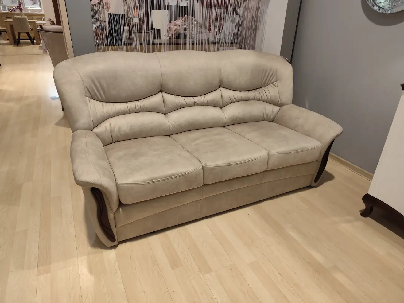 Meblomak Sofa GENUA LUX 3RP kanapa z funkcją spania i pojemnikiem klasyczna Meblomak Sofa GENUA LUX 3RP kanapa z funkcją spania i pojemnikiem klasyczna