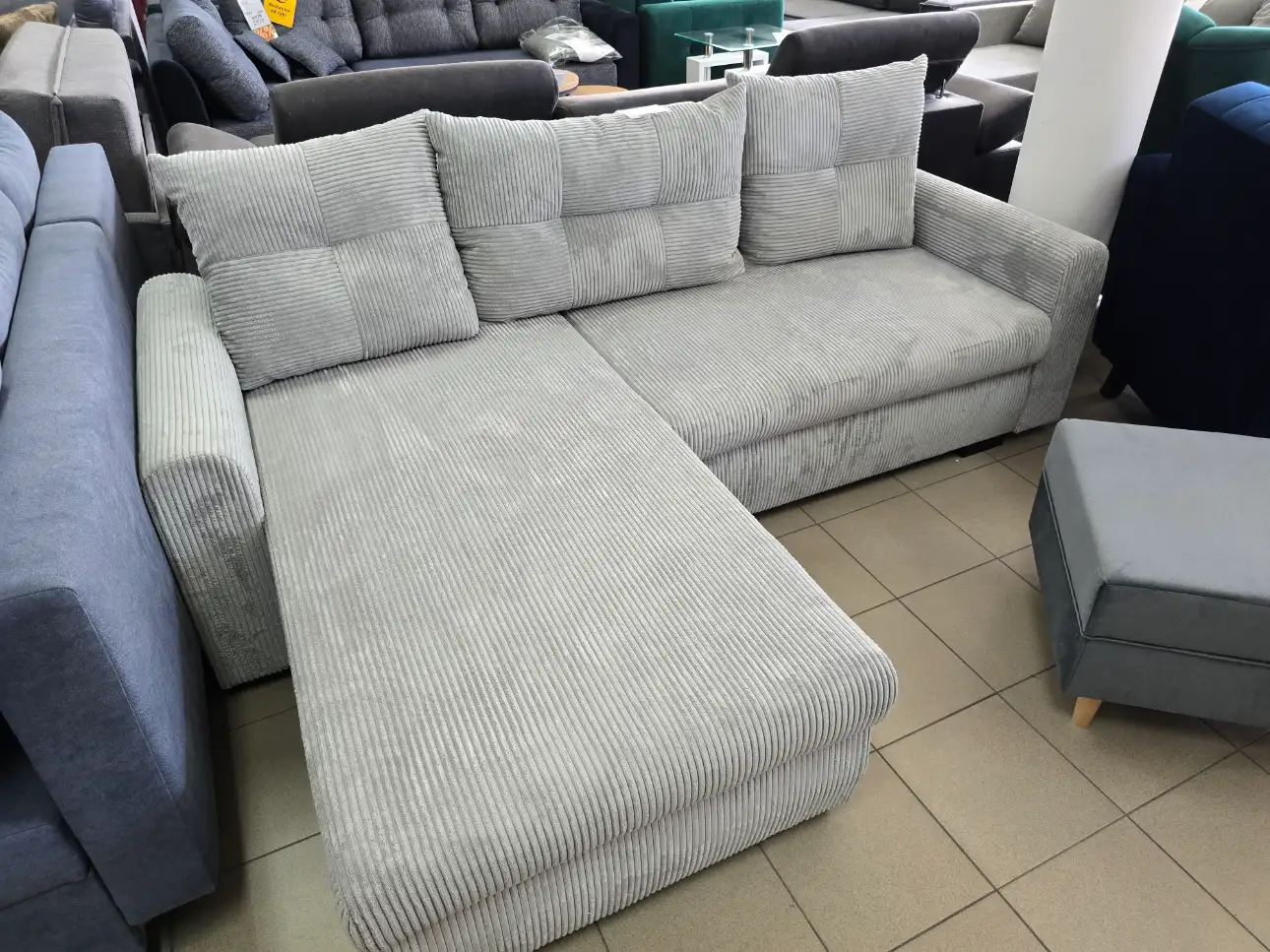 Black Red White Narożnik BOLZANO 224 x 169 cm z funkcją spania sztruks szary
