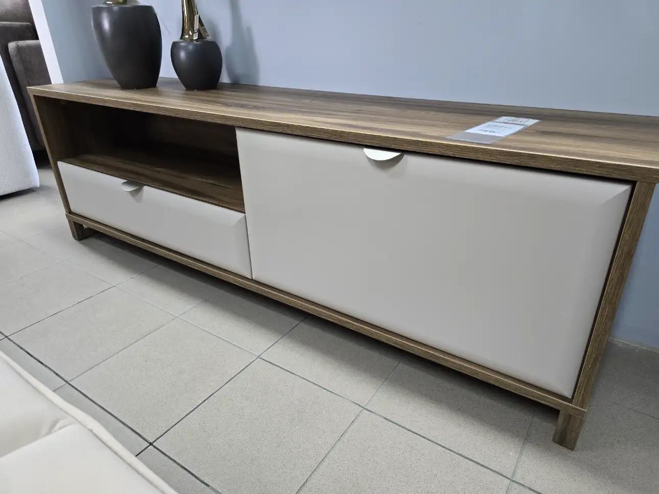 Forte Szafka RTV MAREDA MAQT121R 180 cm Dąb Valencia / Piaskowy