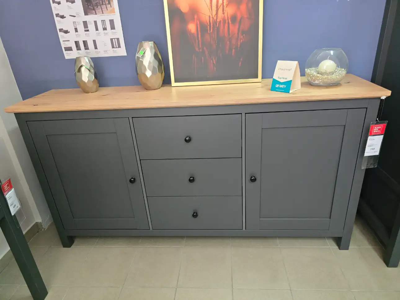 Black Red White Komoda HESEN 186 cm z 2 drzwiami i 3 szufladami grafit / dąb artisan