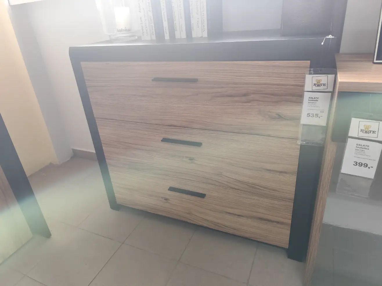 Forte Komoda DALATE z szufladami DQLK211 Forte Komoda DALATE z szufladami DQLK211