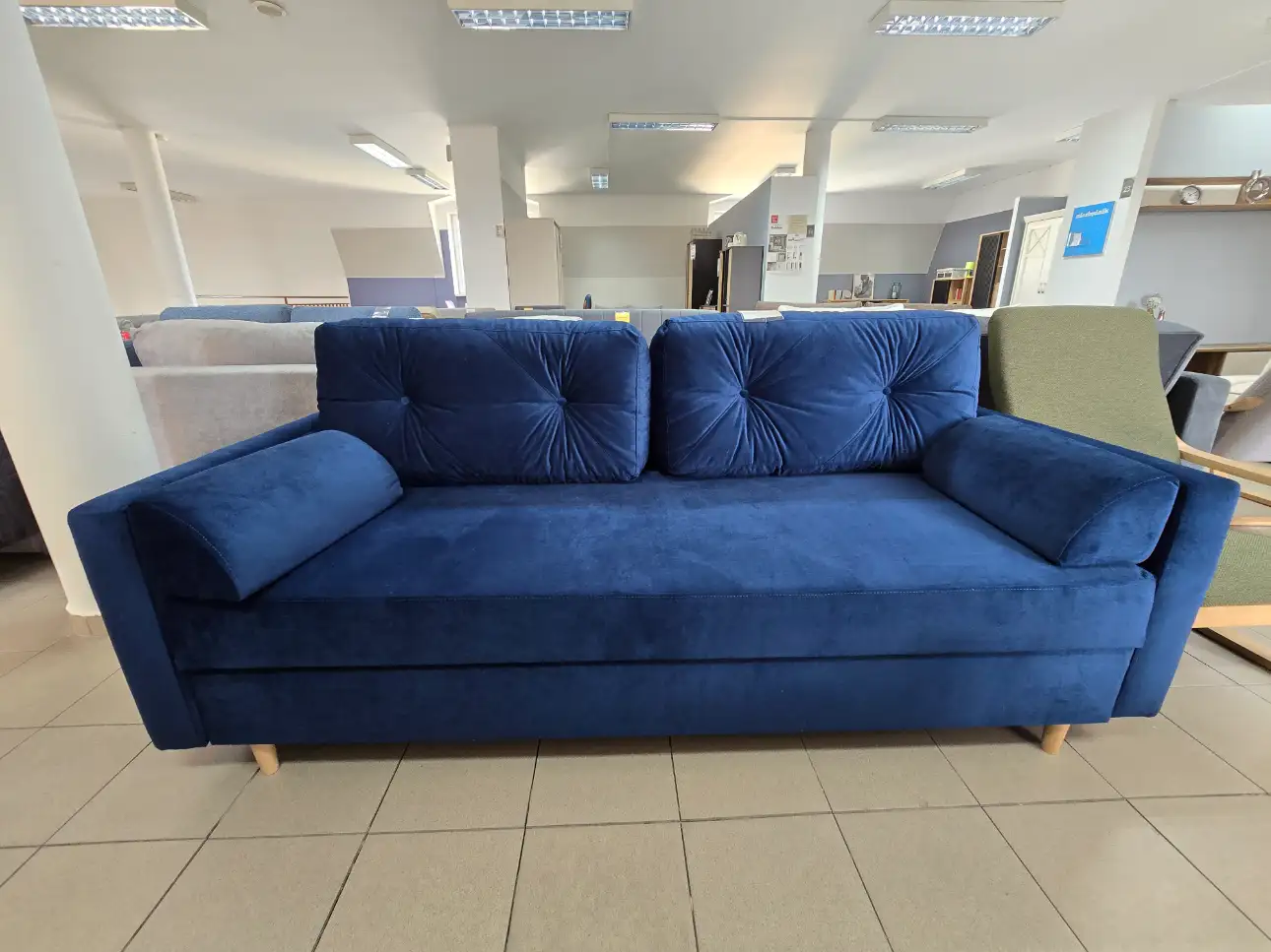 Kanapa ASTORIA 3 - osobowa sofa z funkcją spania i pojemnikiem na pościel granat