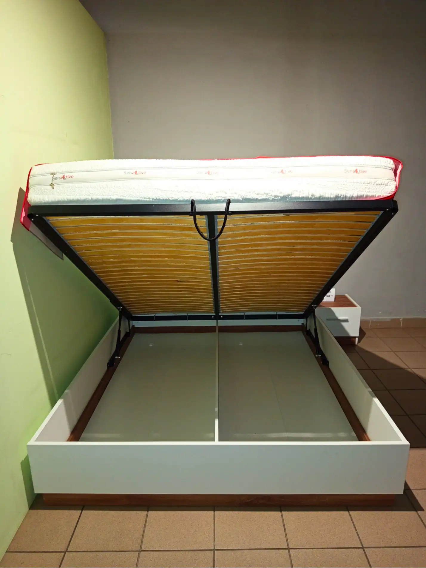 Lenart Kolekcja DENTRO - Łóżko z materacem + stolik nocny - zestaw Lenart Kolekcja DENTRO - Łóżko z materacem + stolik nocny - zestaw