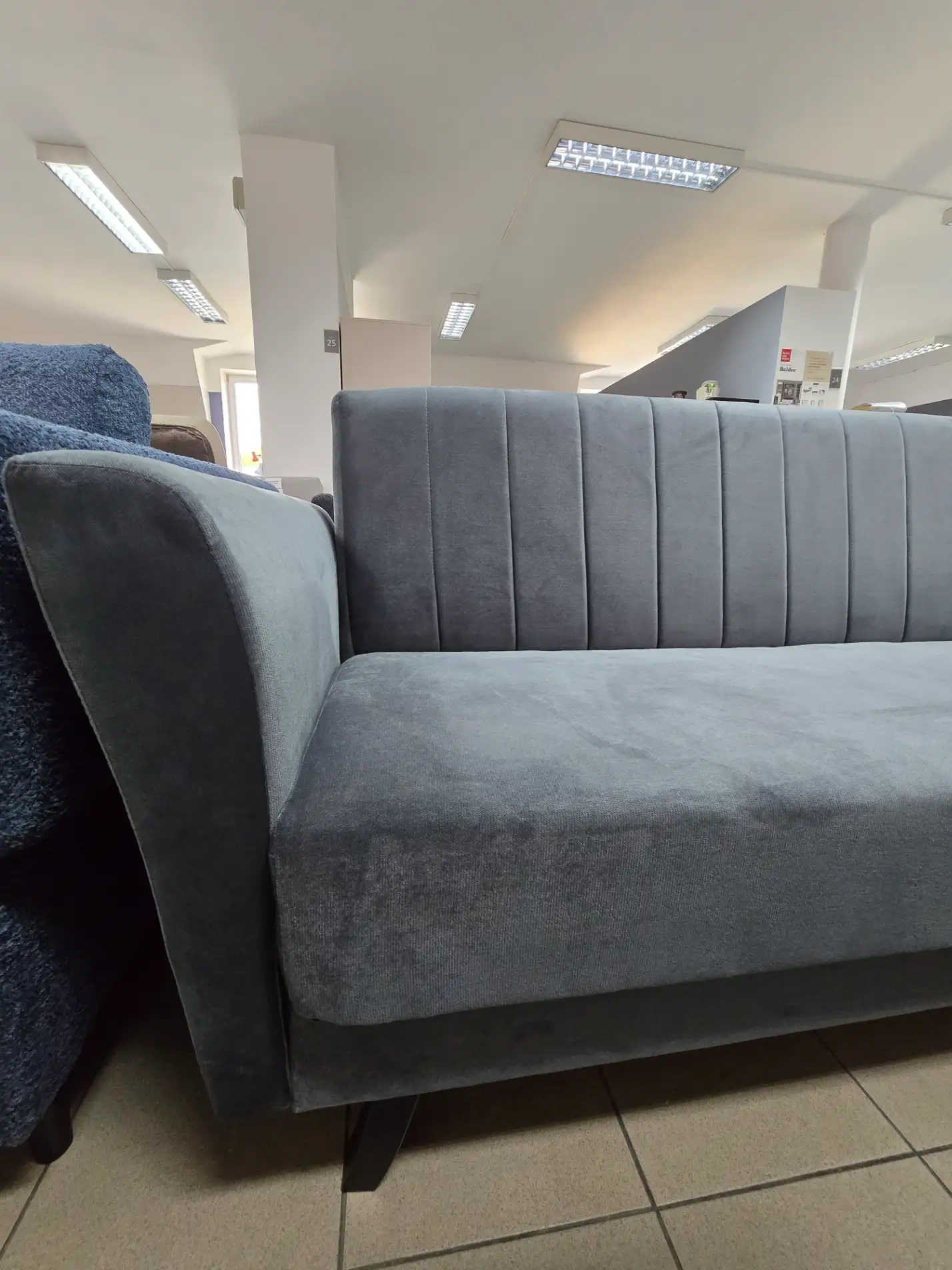 Kanapa LINEA sofa z funkcją spania i pojemnikiem grafitowa welurowa