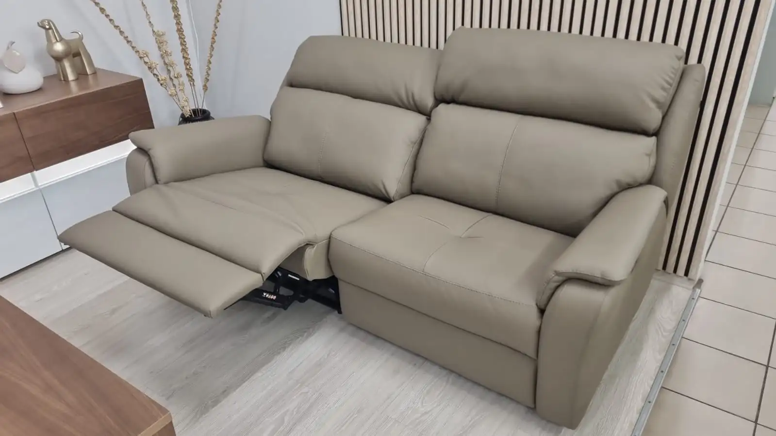 Nicoletti Sofa z funkcją relaks CINCINNATI skóra naturalna wypoczynkowy szary Mebel z WŁOCH Nicoletti Sofa z funkcją relaks CINCINNATI skóra naturalna wypoczynkowy szary Mebel z WŁOCH