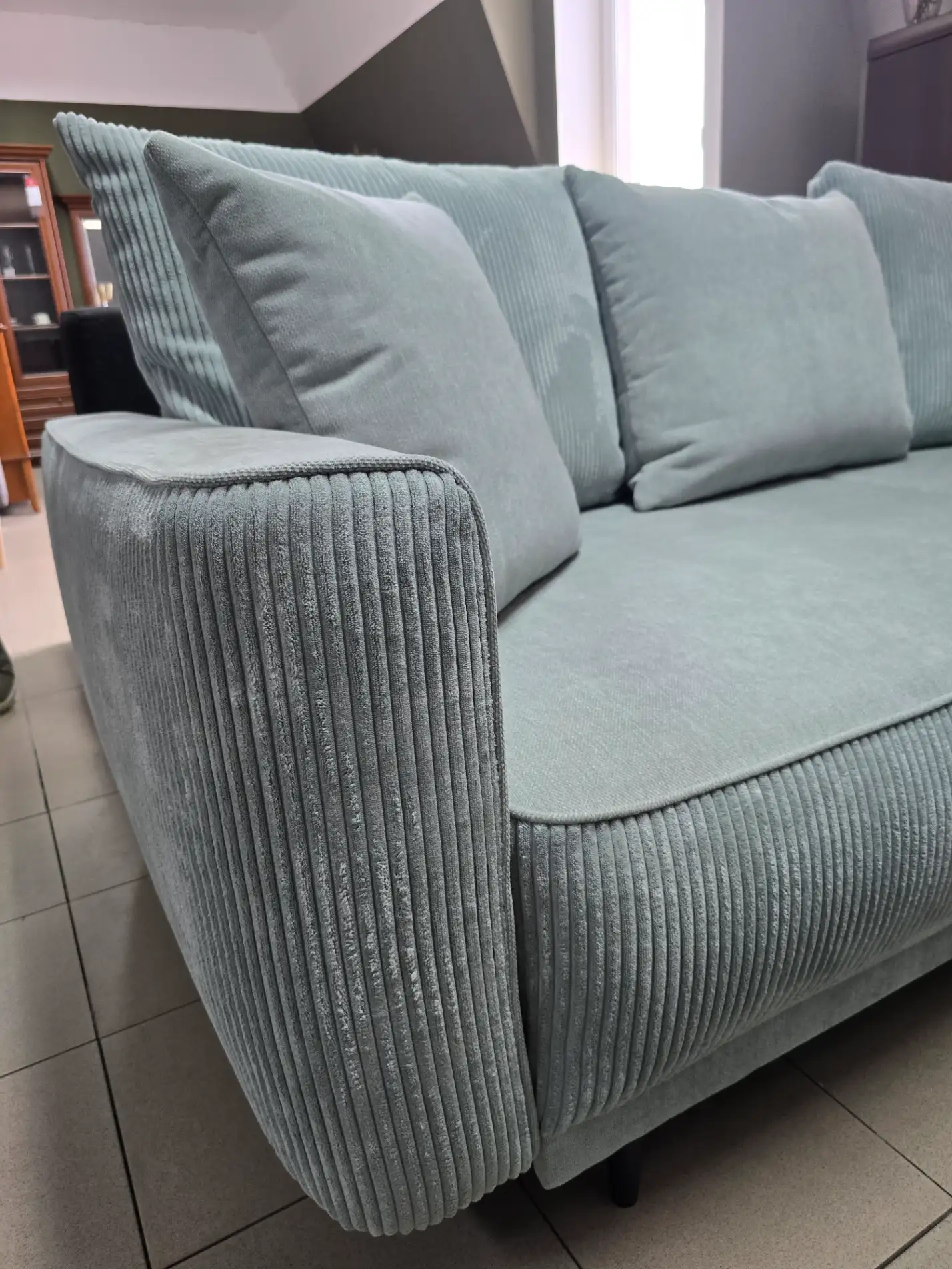 Black Red White Sofa LARISA kanapa z funkcją spania i pojemnikiem miętowa trzyosobowa