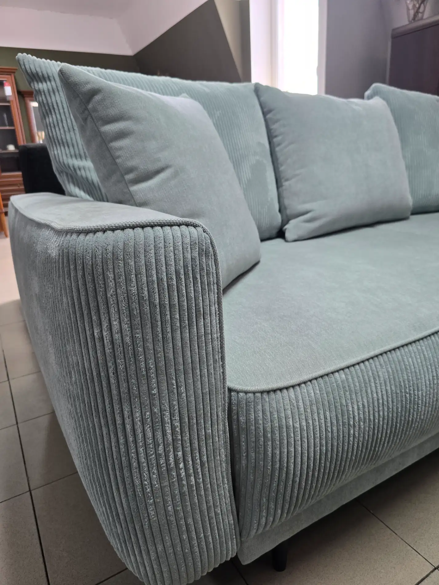 Black Red White Sofa LARISA kanapa z funkcją spania i pojemnikiem miętowa trzyosobowa