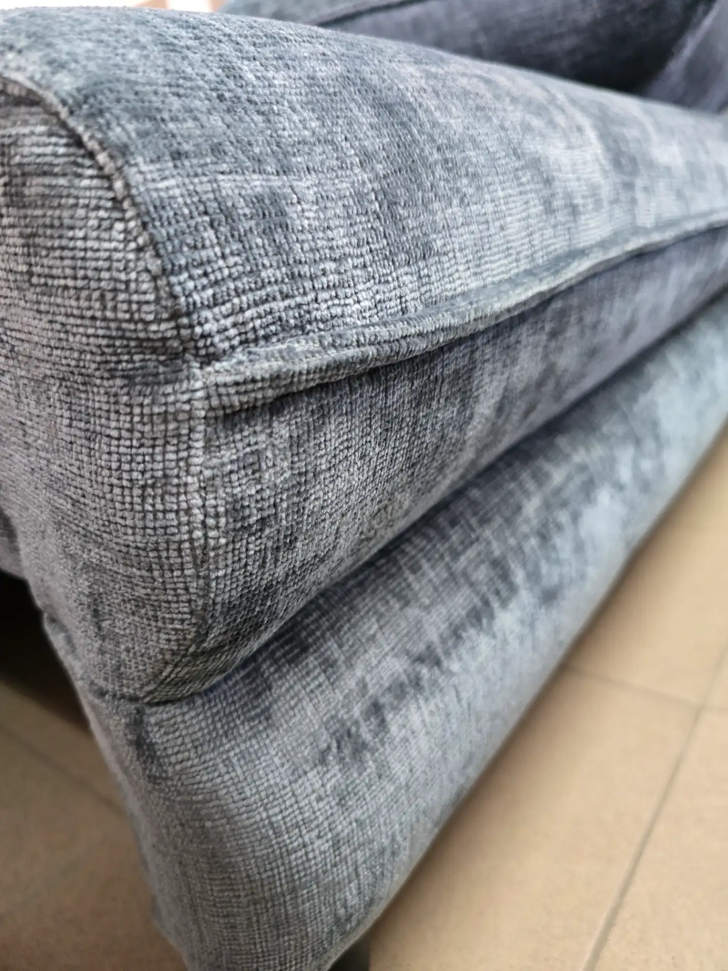 Black Red White Sofa SANTANA kanapa z funkcją spania 
