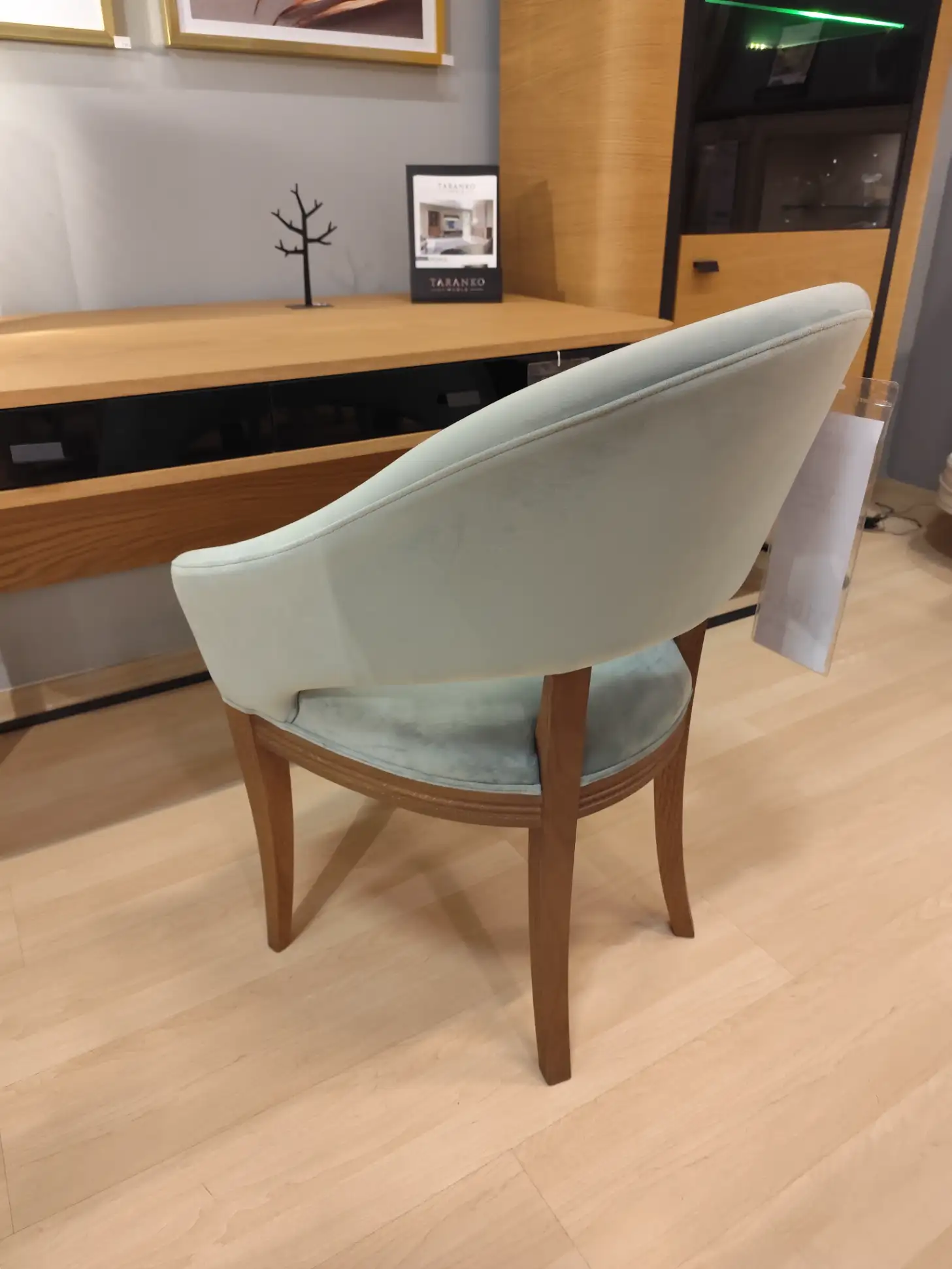 Meble Taranko Fotel tapicerowany COMO U2 stylowy drewniany krzesło