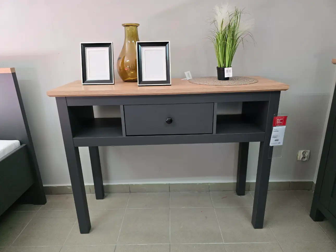 Black Red White Toaletka HESEN 114 cm z szufladą i 2 półkami grafitowa