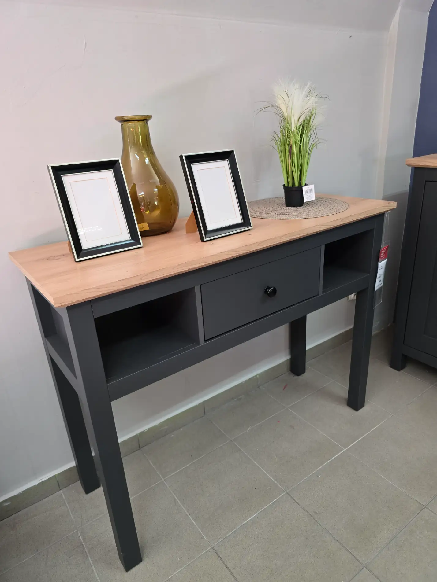 Black Red White Toaletka HESEN 114 cm z szufladą i 2 półkami grafitowa