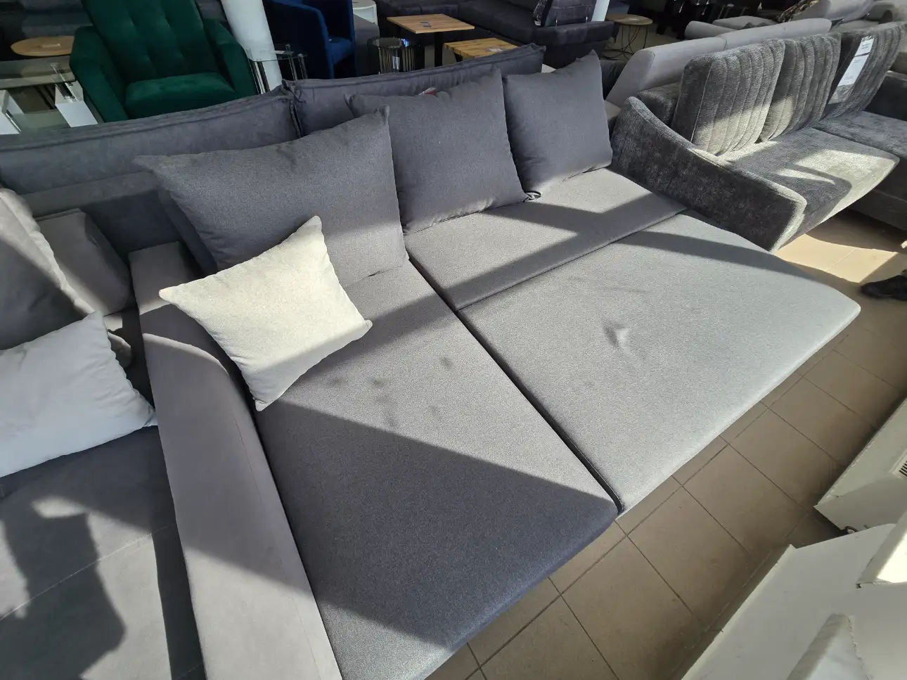 Black Red White Narożnik LARO 201 x 137 cm uniwersalny Black Red White Narożnik LARO 201 x 137 cm uniwersalny