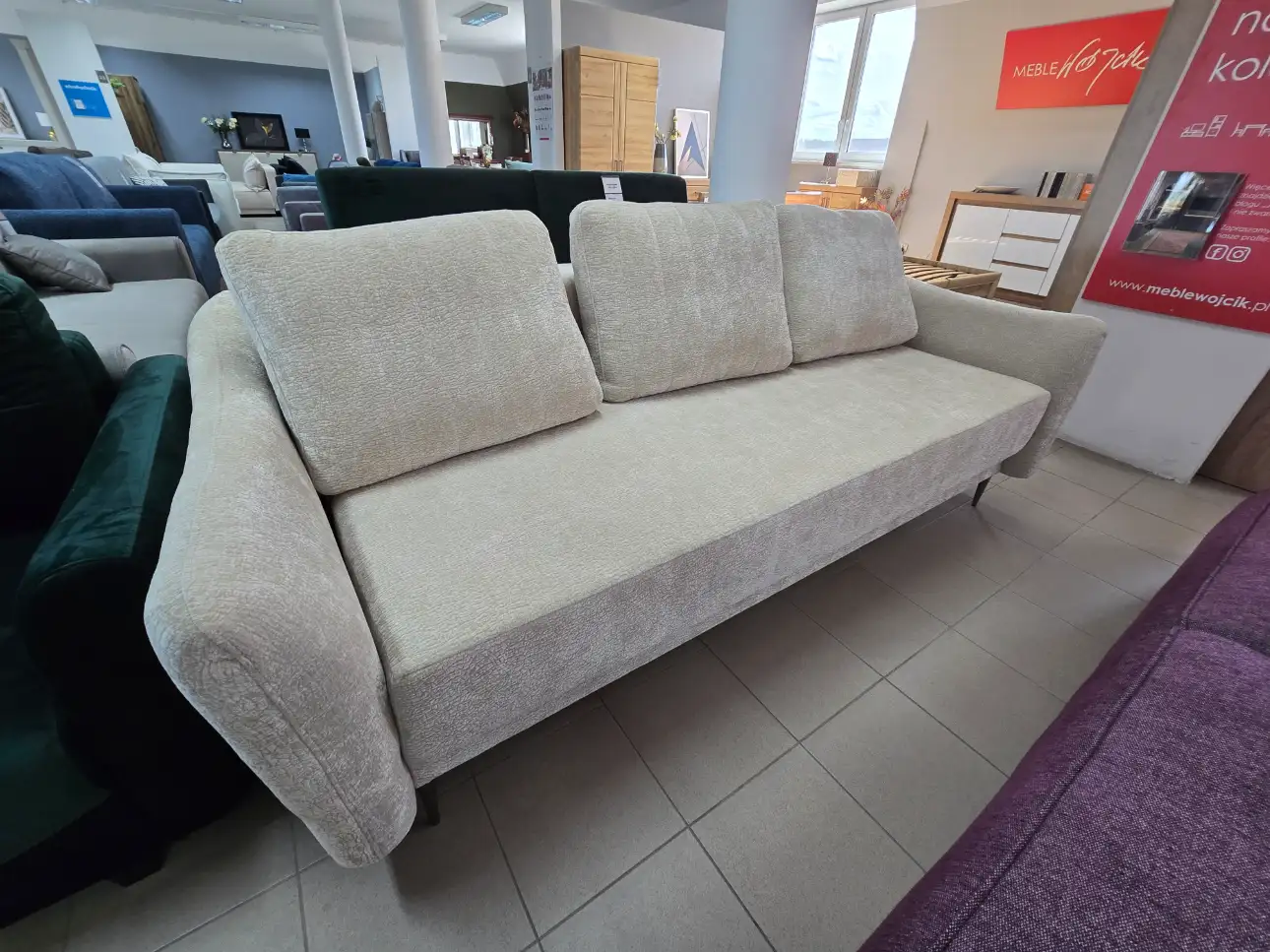Sofa LATINA HR kanapa z funkcją spania i pojemnikiem beżowa