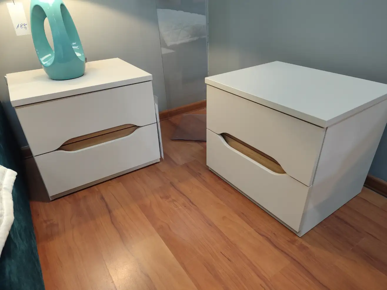 Szadka nocna EDWAL x2 sztuki zestaw Szadka nocna EDWAL x2 sztuki zestaw