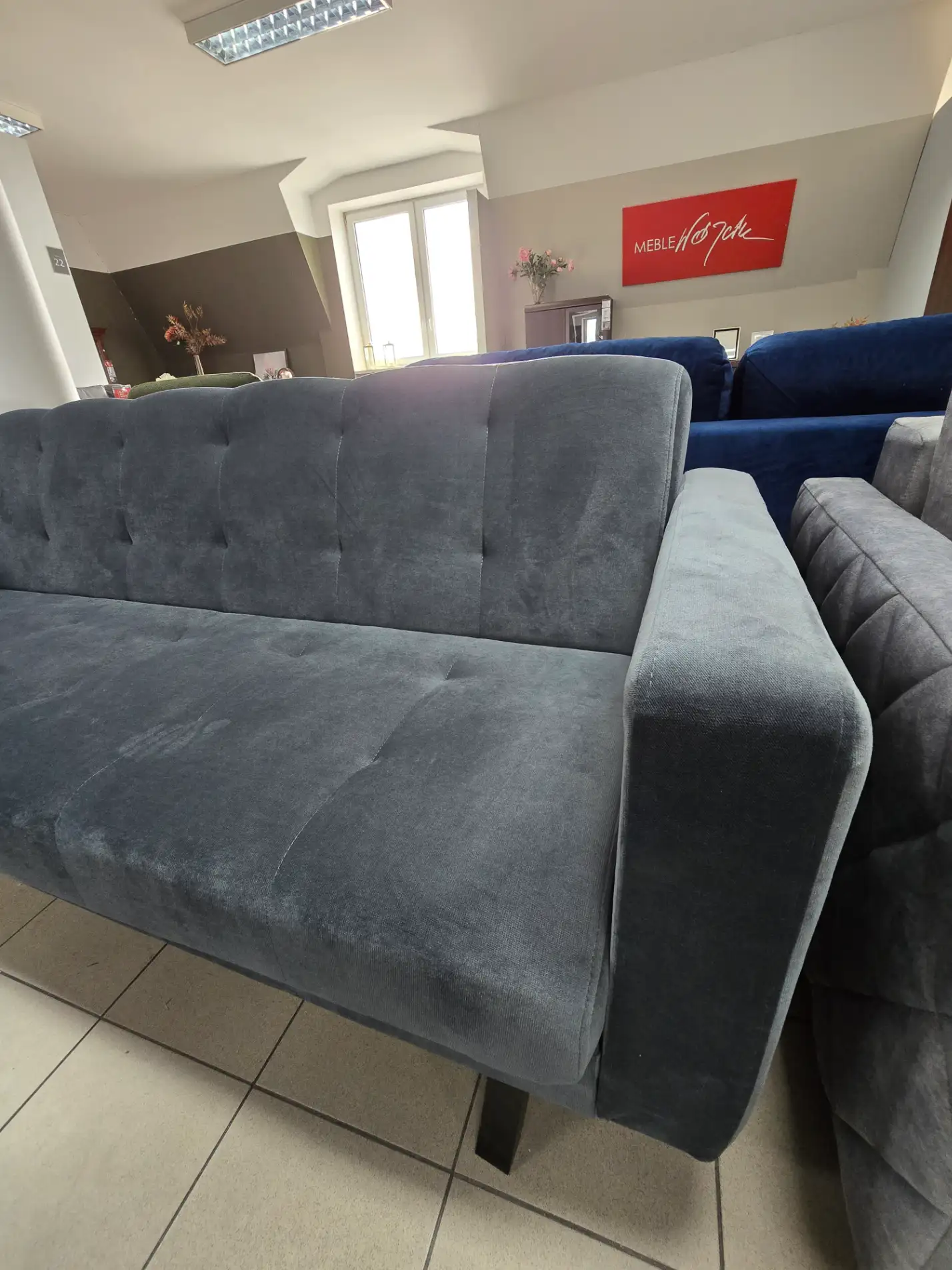 Wersalka LIZBONA 223 x 90 cm Sofa z funkcją spania i pojemnikiem Wersalka LIZBONA 223 x 90 cm Sofa z funkcją spania i pojemnikiem
