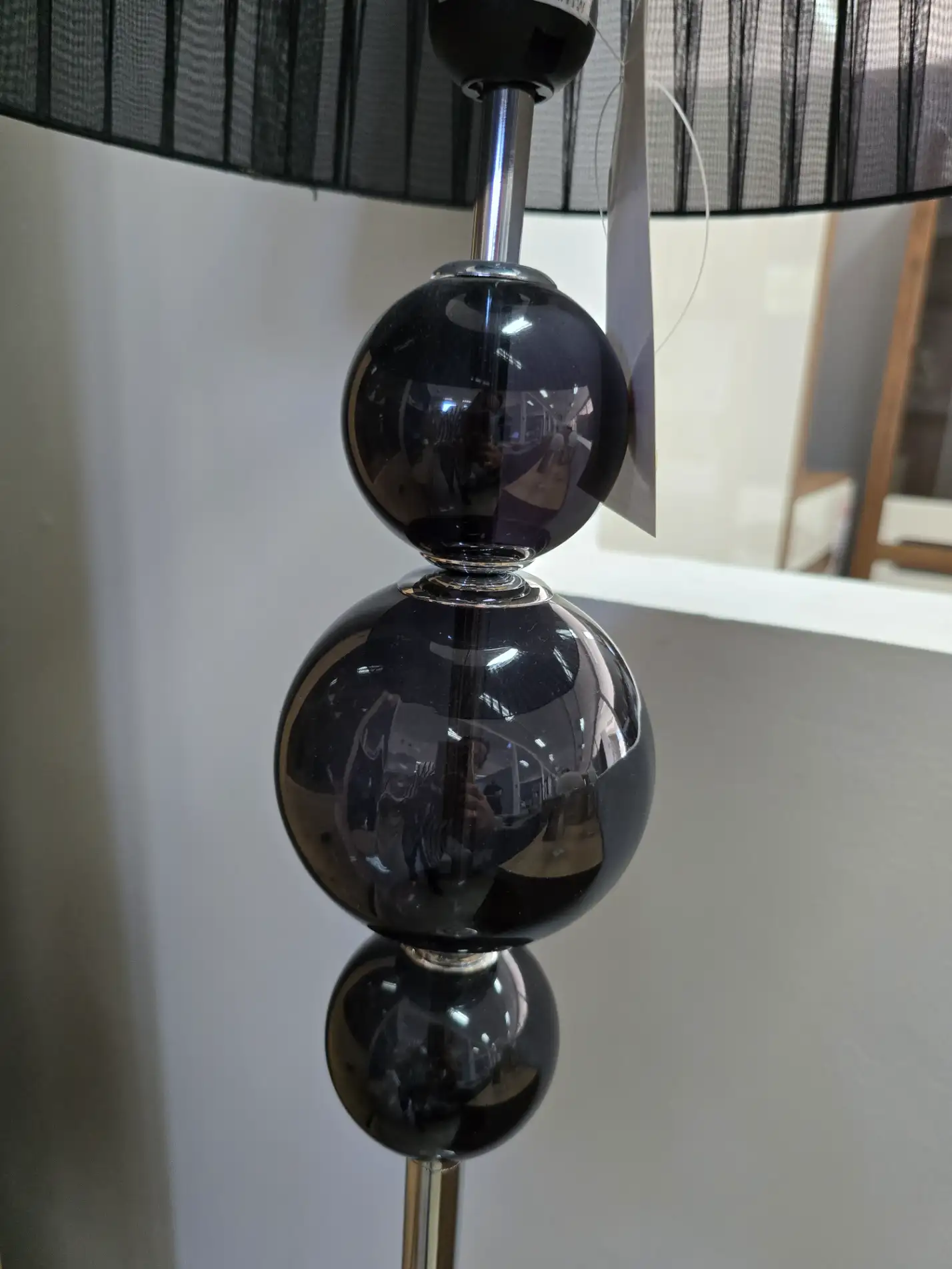 Lampa stojąca podłogowa ORGANZA czarna metalowa szklane kulki