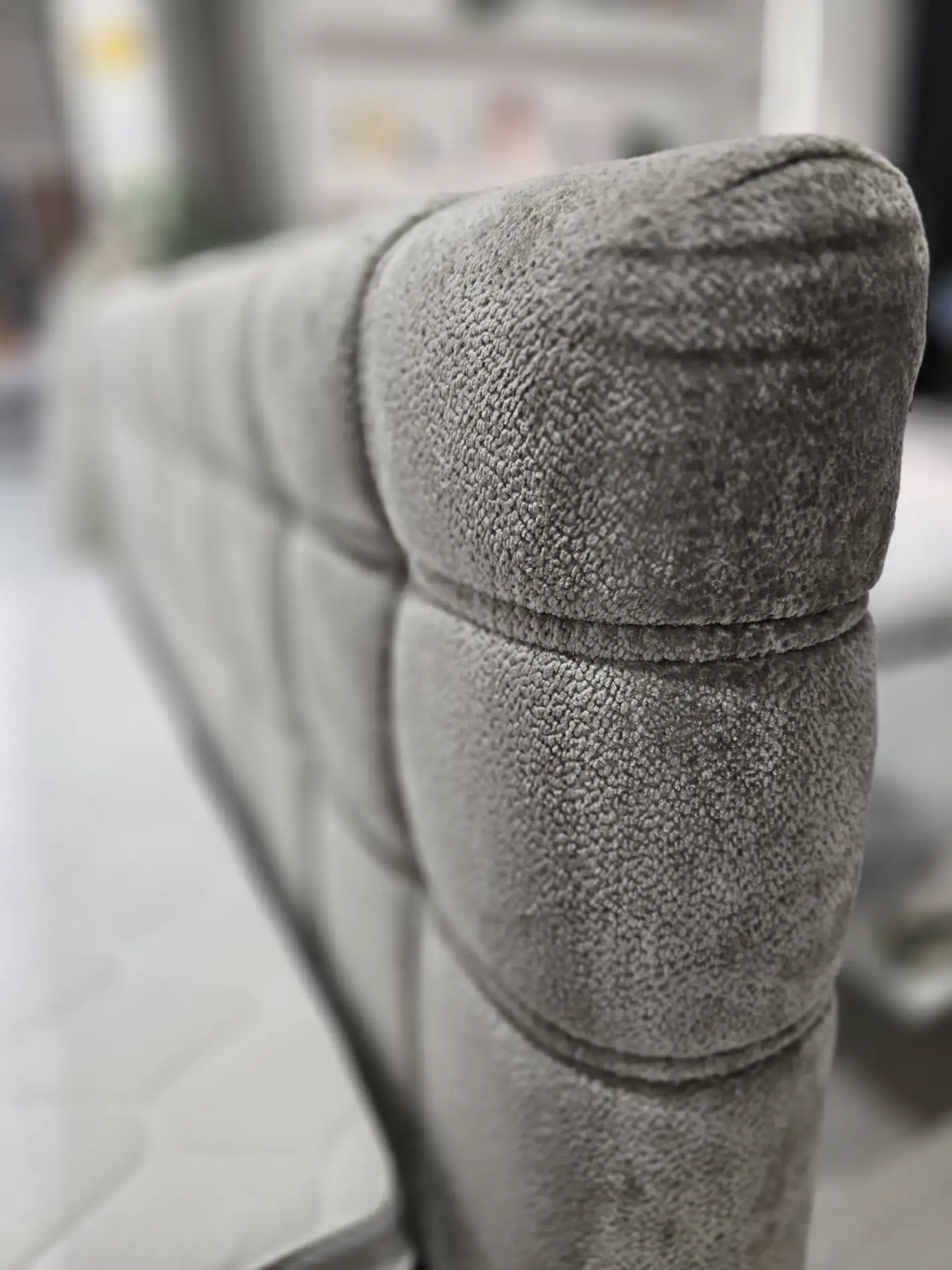 Wersal Łóżko kontynentalne Megan 140 x 200 cm Wersal Łóżko kontynentalne Megan 140 x 200 cm