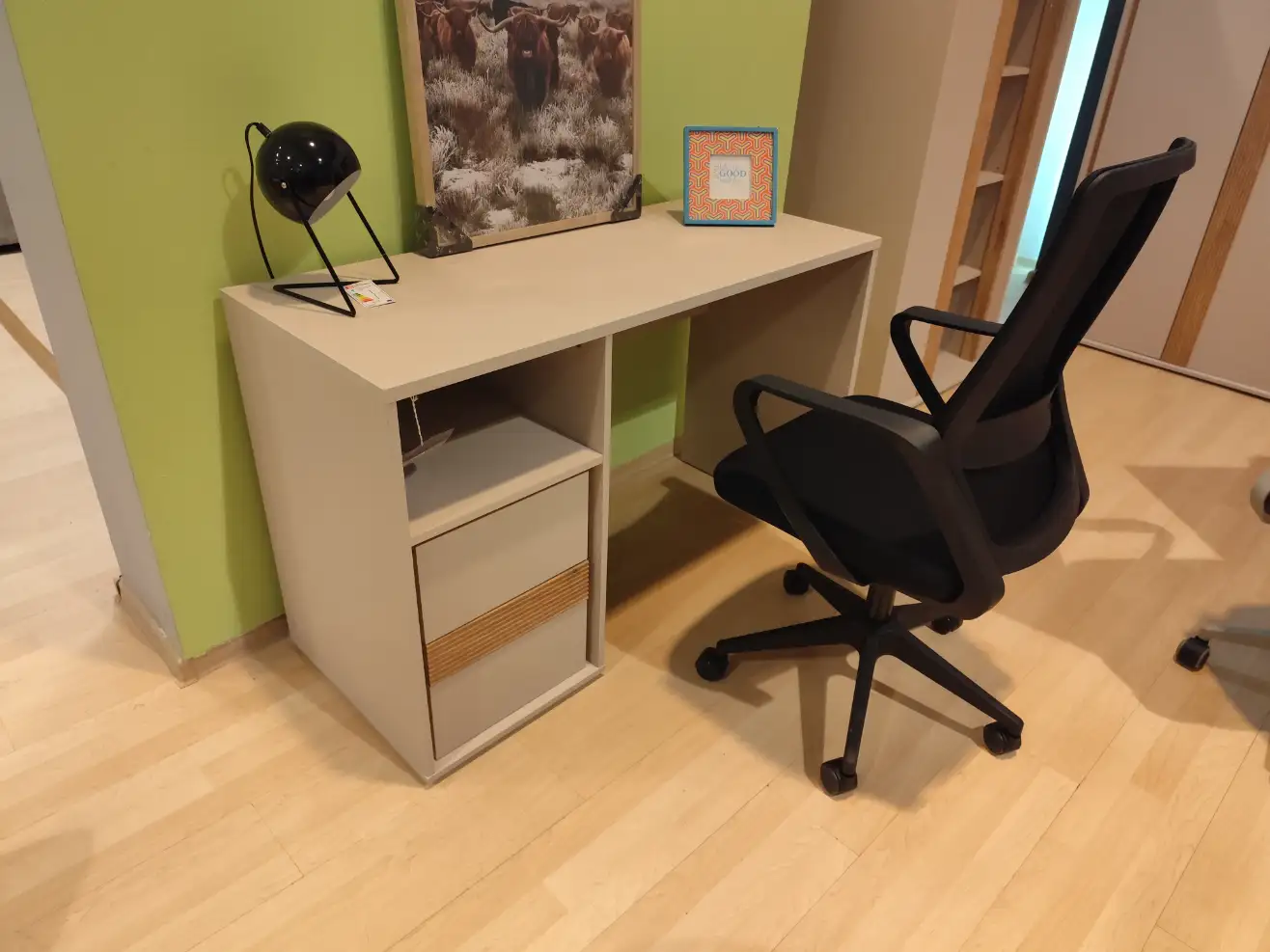 Forte Biurko WEXLIN WEXB222 nowoczesne młodzieżowe Forte Biurko WEXLIN WEXB222 nowoczesne młodzieżowe