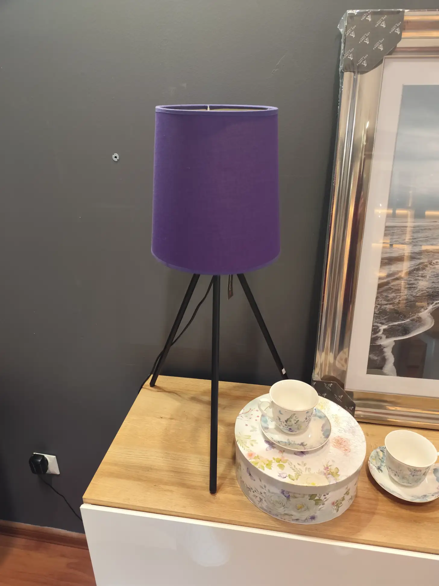 Lampka stołowa PRINCESS fioletowa trójnóg