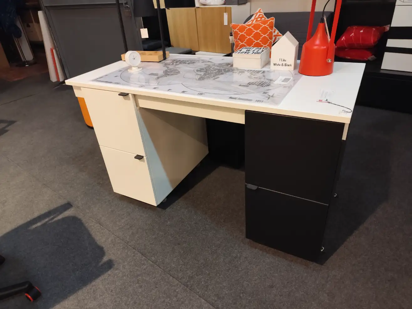 VOX Biurko YOUNG USERS TRANSFORMERS innowacyjne z białym blatem