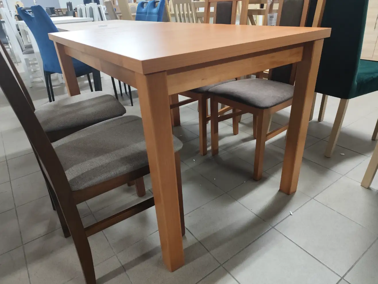 Stół rozkładany OLEK MAX 5 Olcha Stół rozkładany OLEK MAX 5 Olcha